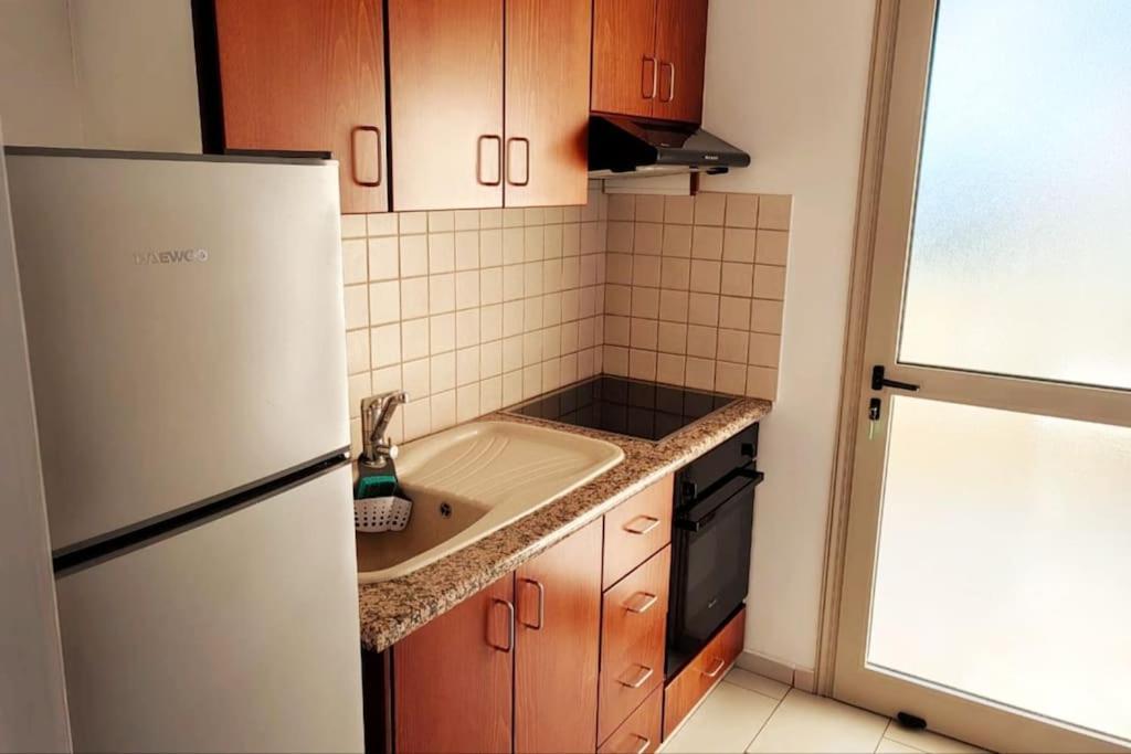 Teo Apartment Paphos Extérieur photo